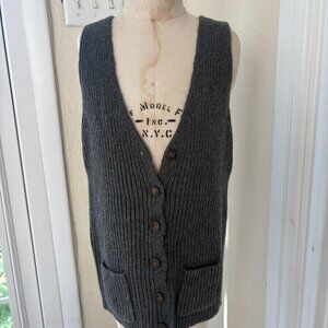 Cute Brandy Melville Gray Petite Sweater Vest